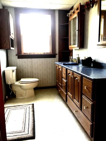 1026 Center St, Elgin, IL 60120 photo 17