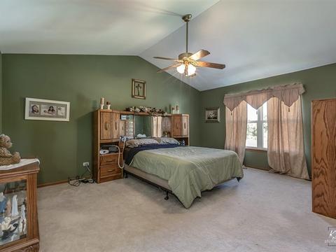 2103 Fairfield Dr, Plainfield, IL 60586 photo 17