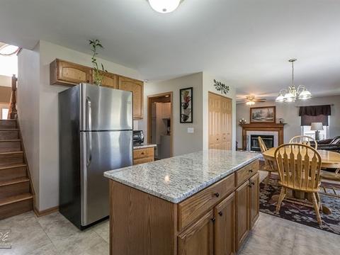 2103 Fairfield Dr, Plainfield, IL 60586 photo 10