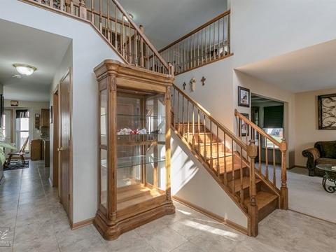 2103 Fairfield Dr, Plainfield, IL 60586 photo 2