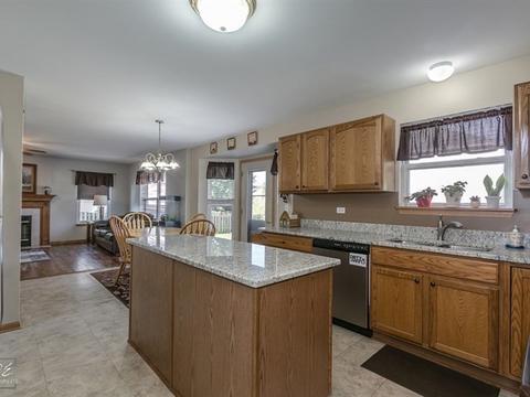 2103 Fairfield Dr, Plainfield, IL 60586 photo 11