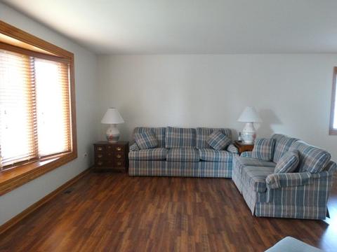 16705 W Grace St, Lockport, IL 60441 photo 2