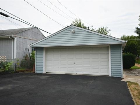 8215 44th Pl, Lyons, IL 60534 photo 22