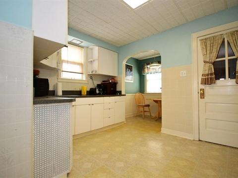 8215 44th Pl, Lyons, IL 60534 photo 5