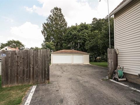813 Preston Ave, Elgin, IL 60120 photo 23