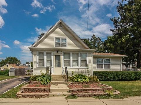 813 Preston Ave, Elgin, IL 60120 photo 2