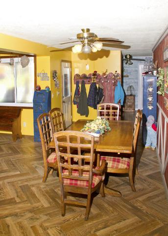 649 S Main St, Georgetown, IL 61846 photo 9