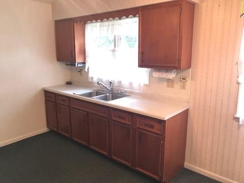 1112 Douglas Ter, Dixon, IL 61021 photo 5