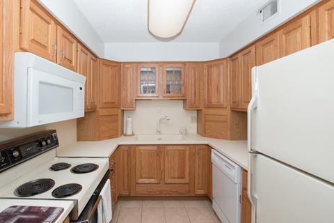 460 W Downer Pl #4E, Aurora, IL 60506 photo 9