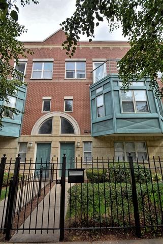 1136 E 46th St, Chicago, IL 60653 photo 1