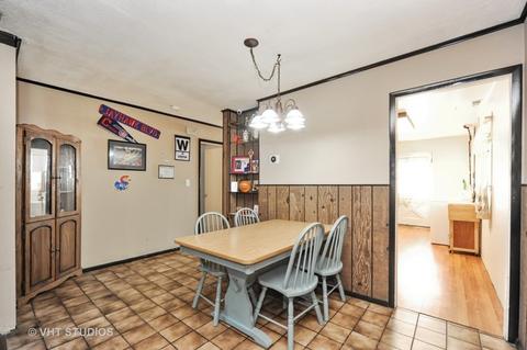 85 E Dennis Rd, Wheeling, IL 60090 photo 5