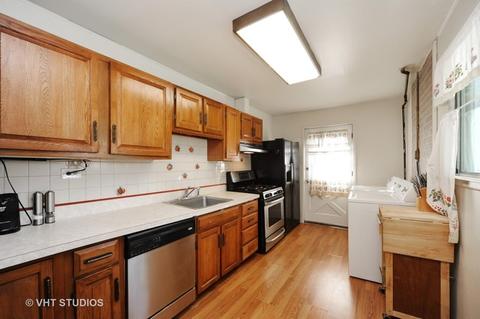 85 E Dennis Rd, Wheeling, IL 60090 photo 4