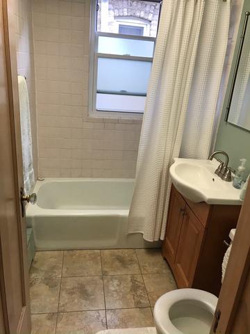 5746 N Mango Ave, Chicago, IL 60646 photo 21