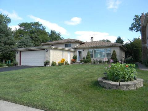 182 E Strong St, Wheeling, IL 60090 photo 1