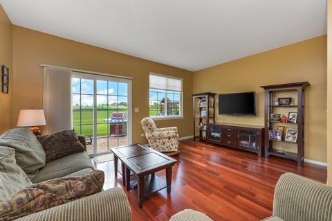 815 Daniel Dr, Minooka, IL 60447 photo 10