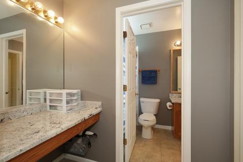 1240 Spring Creek Rd, Elgin, IL 60120 photo 17