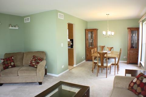 1240 Spring Creek Rd, Elgin, IL 60120 photo 3