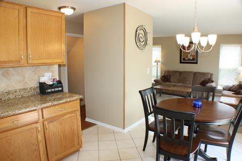 1240 Spring Creek Rd, Elgin, IL 60120 photo 10