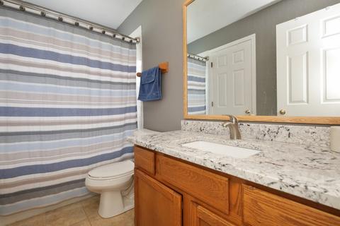 1240 Spring Creek Rd, Elgin, IL 60120 photo 18