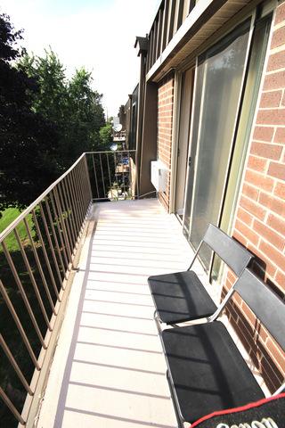 586 Fairway View Dr #1-3D, Wheeling, IL 60090 photo 13