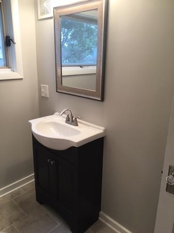 208 Gertrude St, Elgin, IL 60123 photo 8