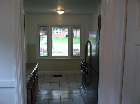 527 E 148th Pl, Harvey, IL 60426 photo 4
