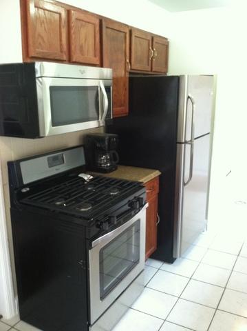527 E 148th Pl, Harvey, IL 60426 photo 2