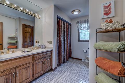 29 W460 Morningside Dr, Bartlett, IL 60103 photo 33