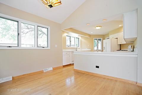 1604 Cypress Ct, Hoffman Estates, IL 60169 photo 6