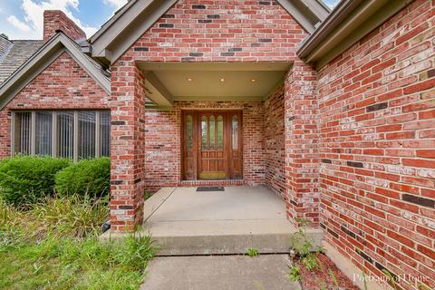 24512 Brittany St, Plainfield, IL 60586 photo 2