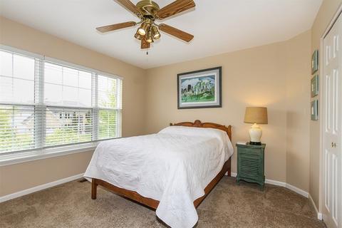 1430 Eastgate Ln, Bartlett, IL 60103 photo 18