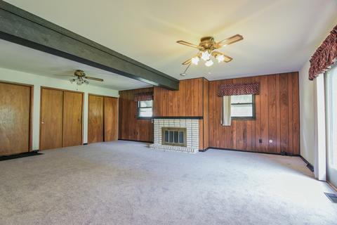 1021 Greenview Dr, Aurora, IL 60505 photo 6