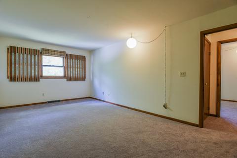 1021 Greenview Dr, Aurora, IL 60505 photo 15