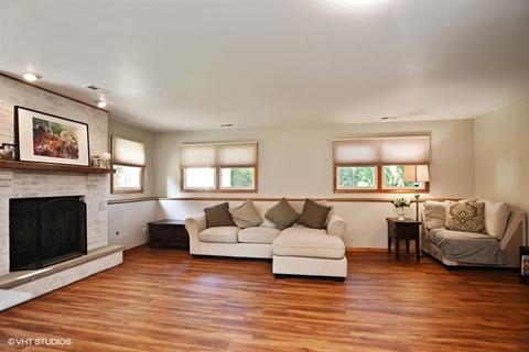 752 Colony Ave, Lindenhurst, IL 60046 photo 7