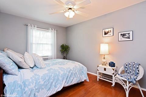 1032 Valley Stream Dr, Wheeling, IL 60090 photo 8