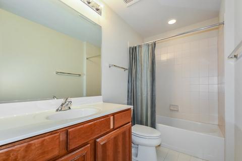 2660 Summit Dr #209, Glenview, IL 60025 photo 13