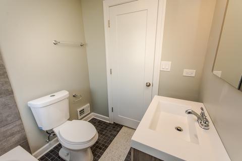 1344 E 90th St, Chicago, IL 60619 photo 7