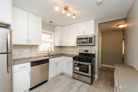 1344 E 90th St, Chicago, IL 60619 photo 4