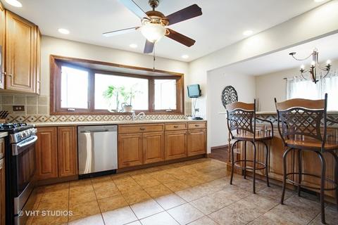 1370 Meyer Rd, Hoffman Estates, IL 60169 photo 10