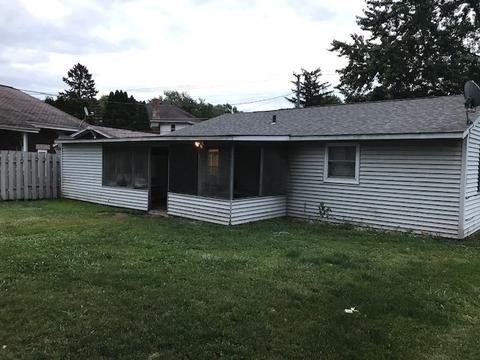 326 E Kellen Dr, Amboy, IL 61310 photo 2
