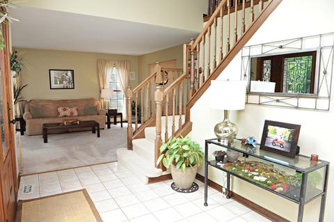 1364 Farmgate Rd, Bartlett, IL 60103 photo 7