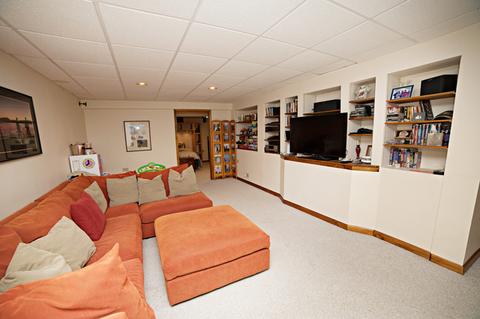 1364 Farmgate Rd, Bartlett, IL 60103 photo 33