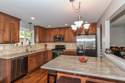 5 N323 Neva Ter, Itasca, IL 60143 photo 8