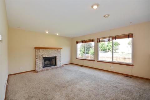 3146 Whitney Rd, Aurora, IL 60502 photo 5