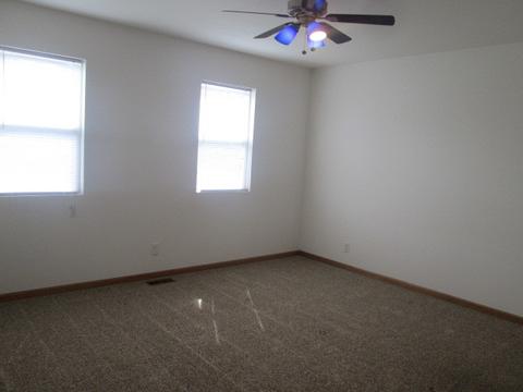 3632 Emerald Ave, Steger, IL 60475 photo 18