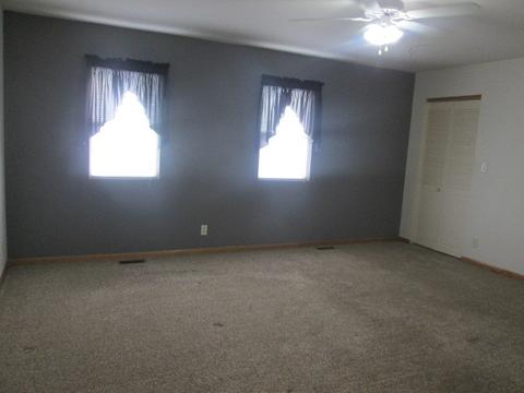 3632 Emerald Ave, Steger, IL 60475 photo 13