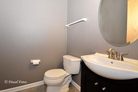 1815 Beachview Rd, Pingree Grove, IL 60140 photo 16