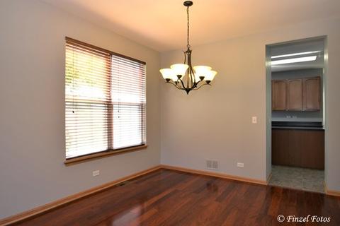 1815 Beachview Rd, Pingree Grove, IL 60140 photo 14
