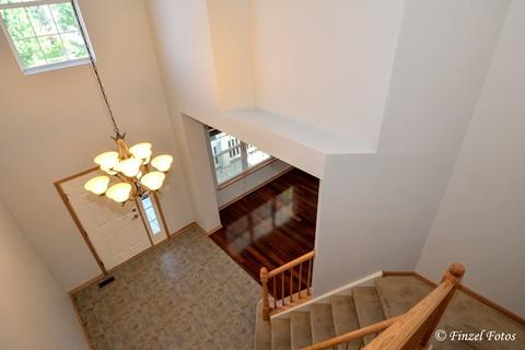 1815 Beachview Rd, Pingree Grove, IL 60140 photo 8