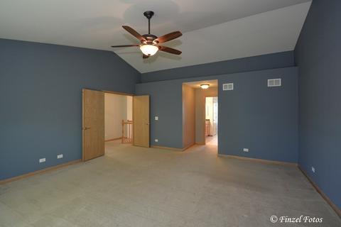 1815 Beachview Rd, Pingree Grove, IL 60140 photo 19
